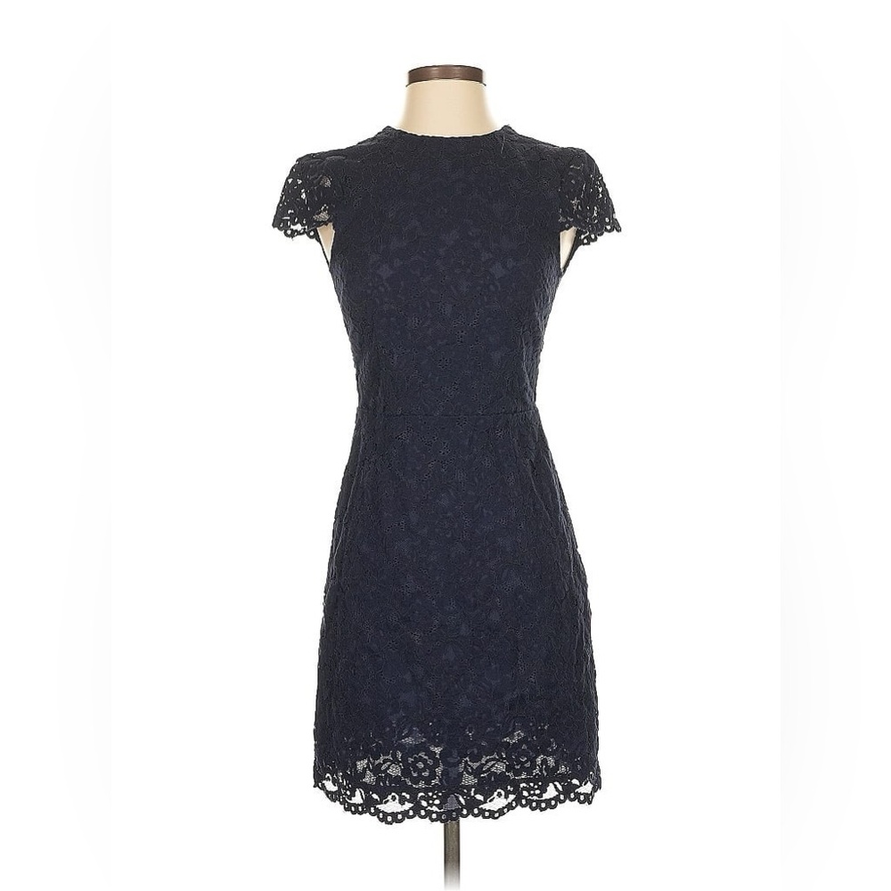 H&M navy cocktail sheath dress 👗
